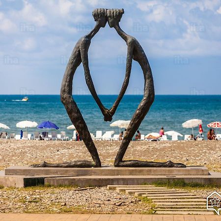 Hotel Calypso Batumi Eksteriør billede